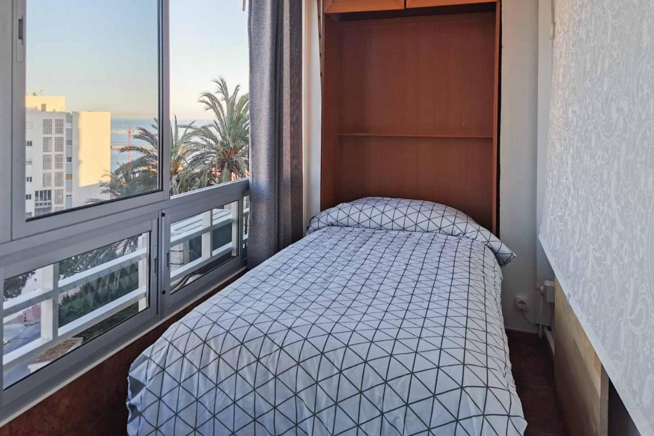 Apartamento Acogedor, Terraza, Piscina Y Mar Benalmádena Kültér fotó