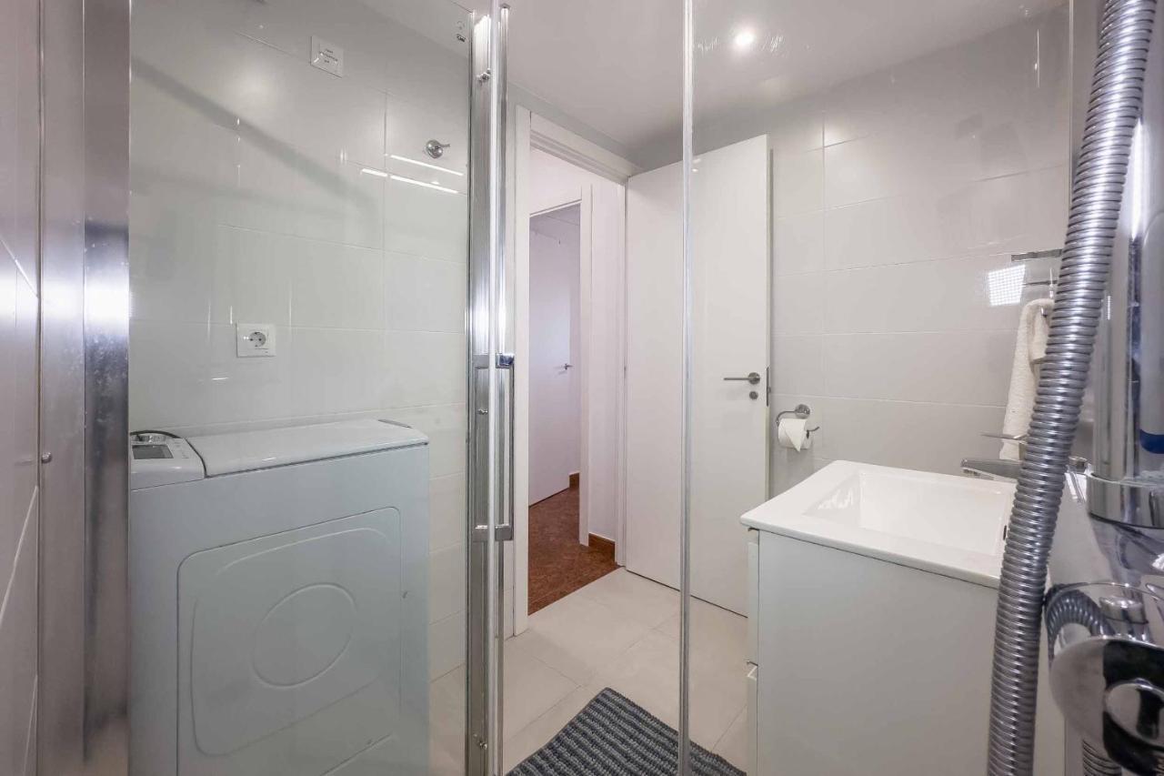 Apartamento Acogedor, Terraza, Piscina Y Mar Benalmádena Kültér fotó