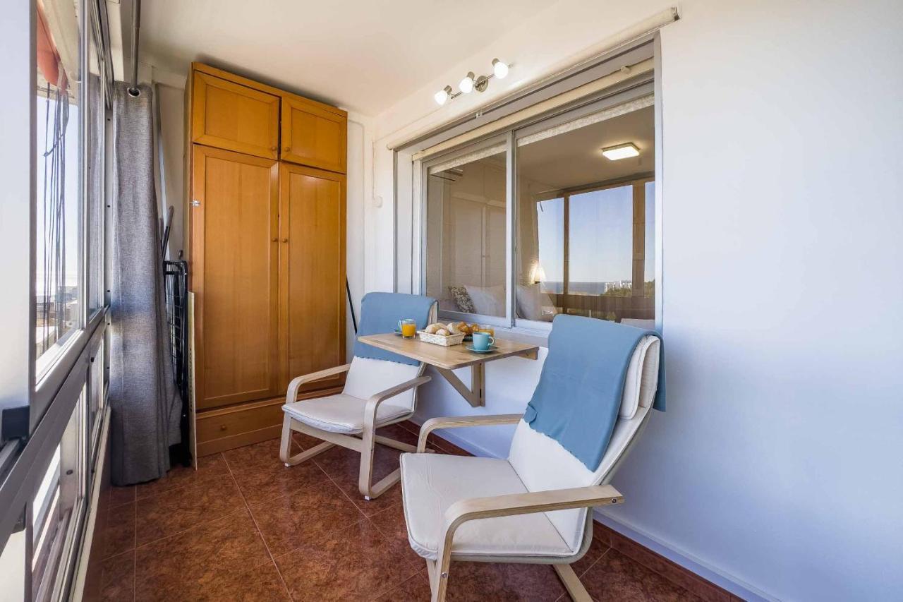 Apartamento Acogedor, Terraza, Piscina Y Mar Benalmádena Kültér fotó