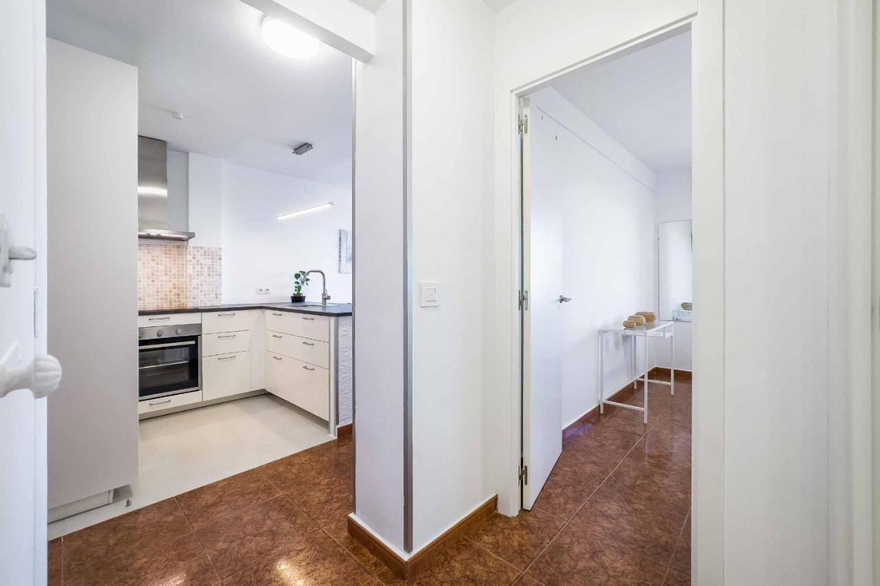 Apartamento Acogedor, Terraza, Piscina Y Mar Benalmádena Kültér fotó