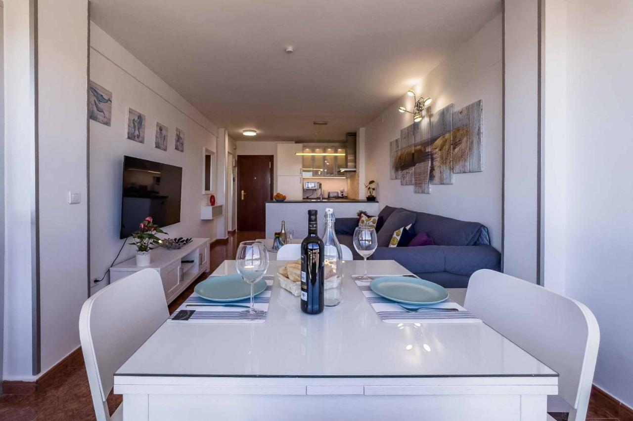 Apartamento Acogedor, Terraza, Piscina Y Mar Benalmádena Kültér fotó