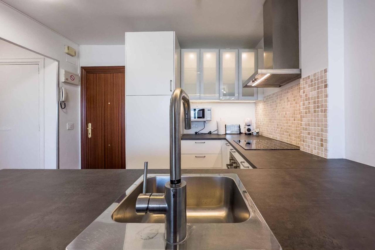 Apartamento Acogedor, Terraza, Piscina Y Mar Benalmádena Kültér fotó